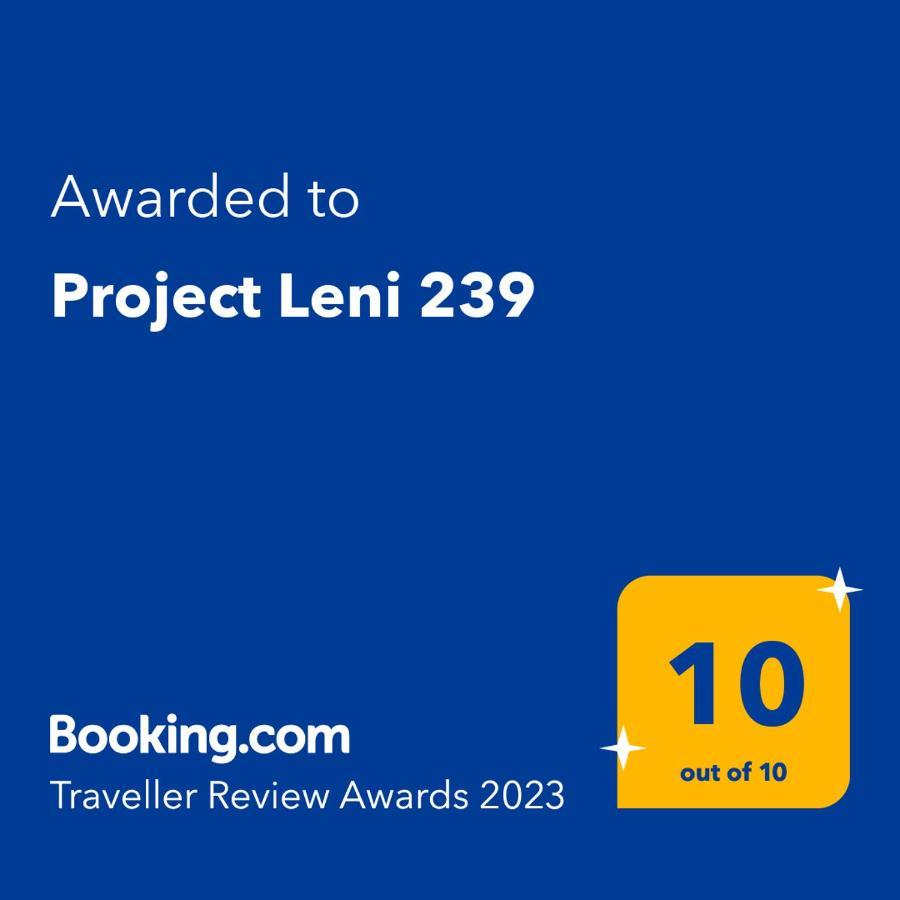 Apartment Project Leni 239 *