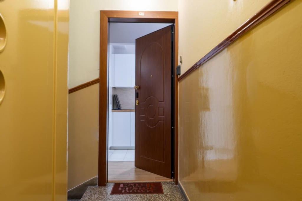Project Leni 239 Apartment